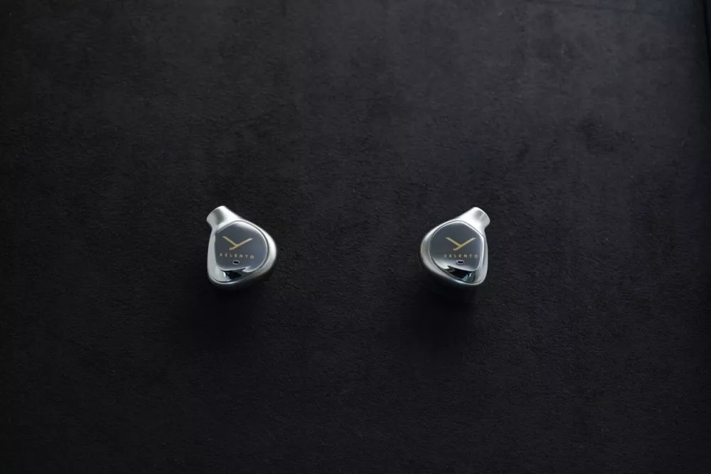 beyerdynamic-xelento-wireless-remote-1536x1024 beyerdynamic-xelento-wireless-remote-1536x1024